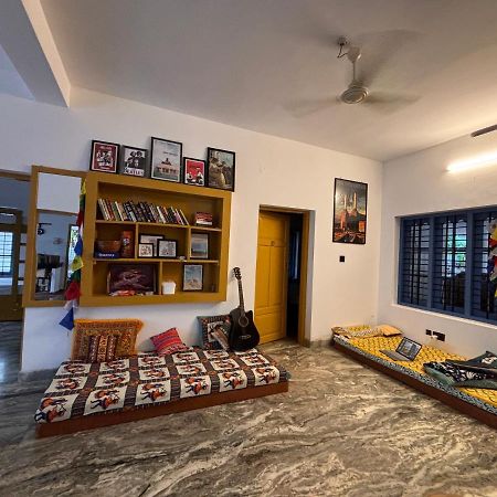 Barefoot Hostels, Варкала Екстер'єр фото