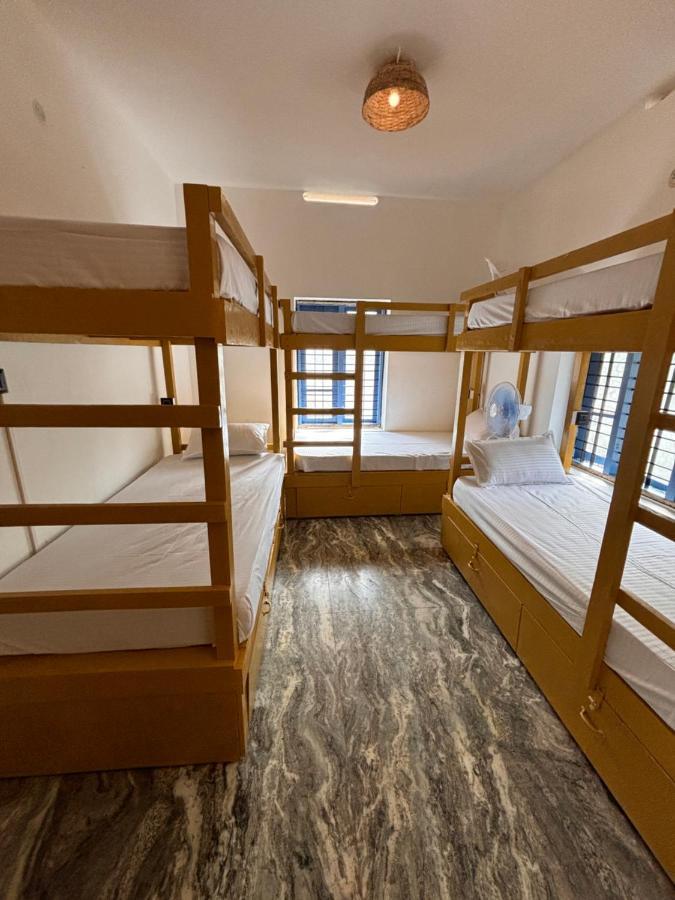 Barefoot Hostels, Варкала Екстер'єр фото