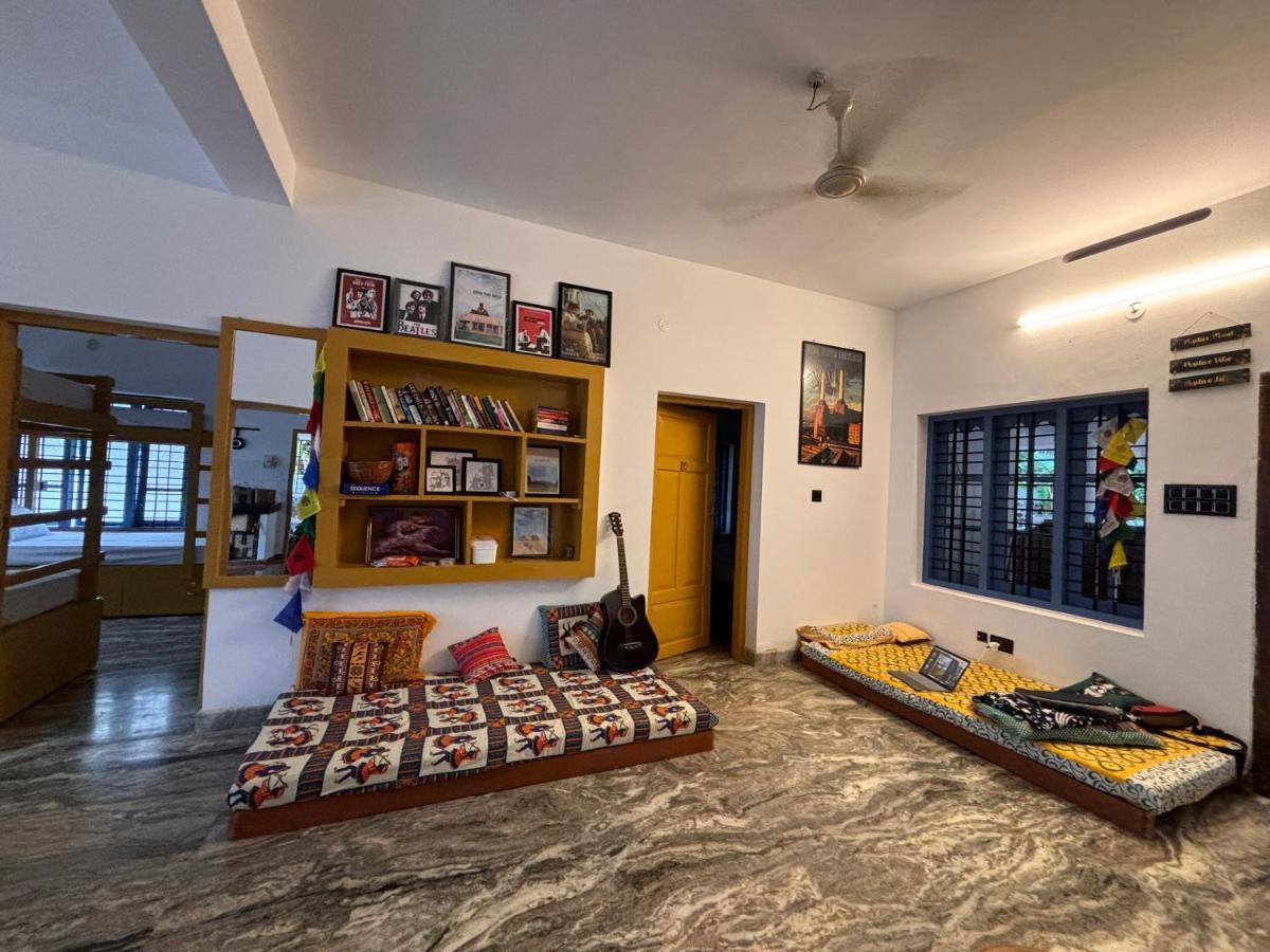 Barefoot Hostels, Варкала Екстер'єр фото